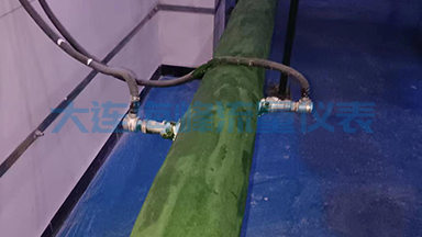 大连海峰超声波流量计安装完毕后，哪些因素可能会影响其测量精度？